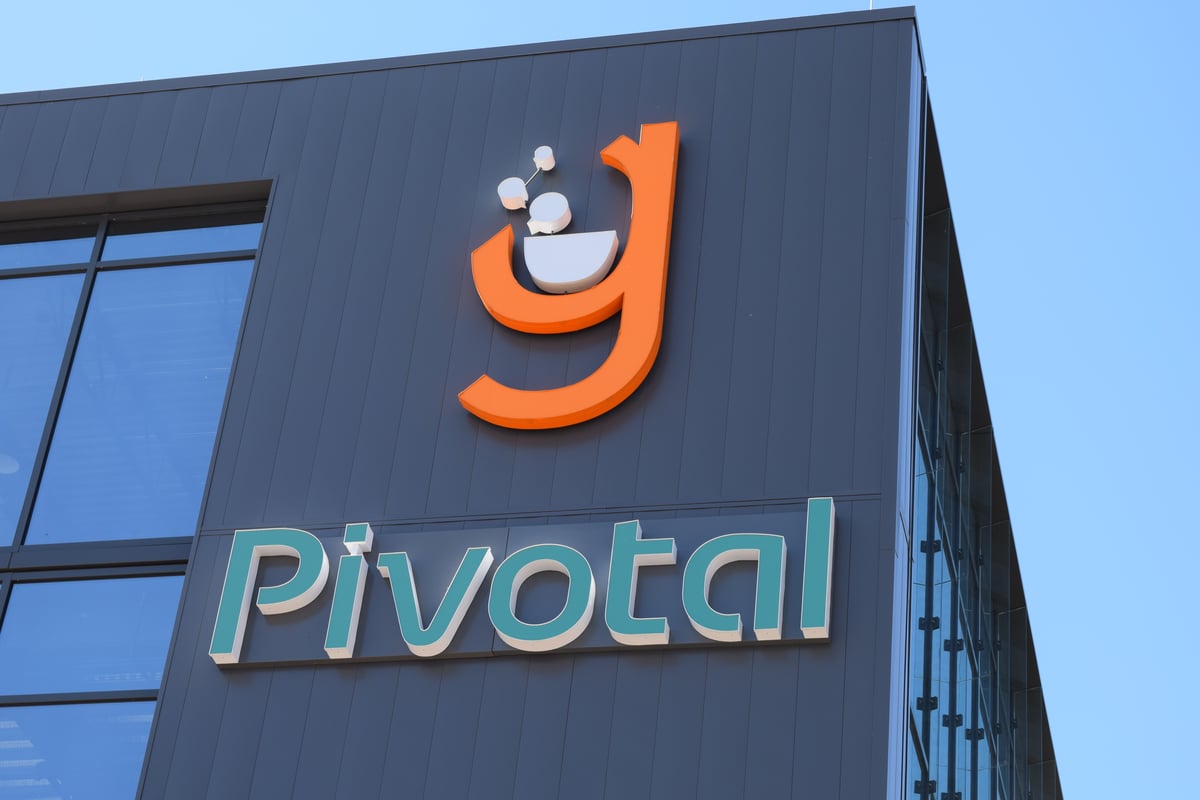 Pivotal_Channel_Letter_Sign